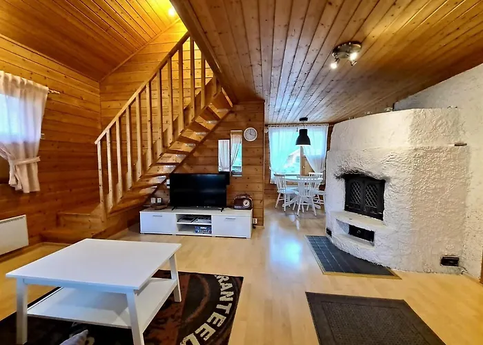 アパート Pikkukoukku カラヨキ